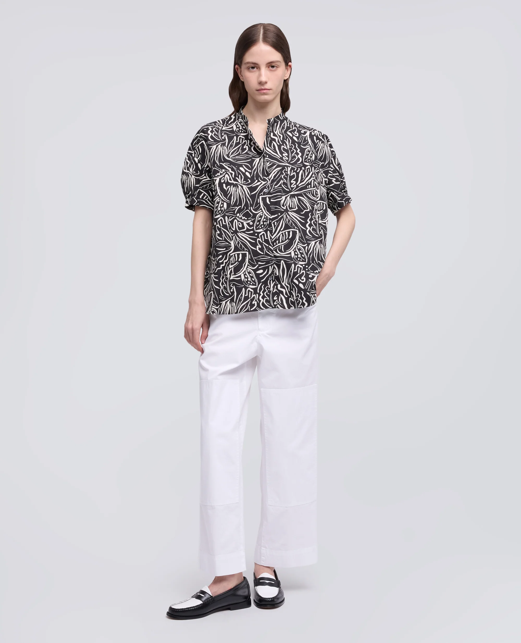 CAMICIA IN POPELINE DI COTONE CON COLLO ALLA COREANA - STAMPA NERA - Image 2