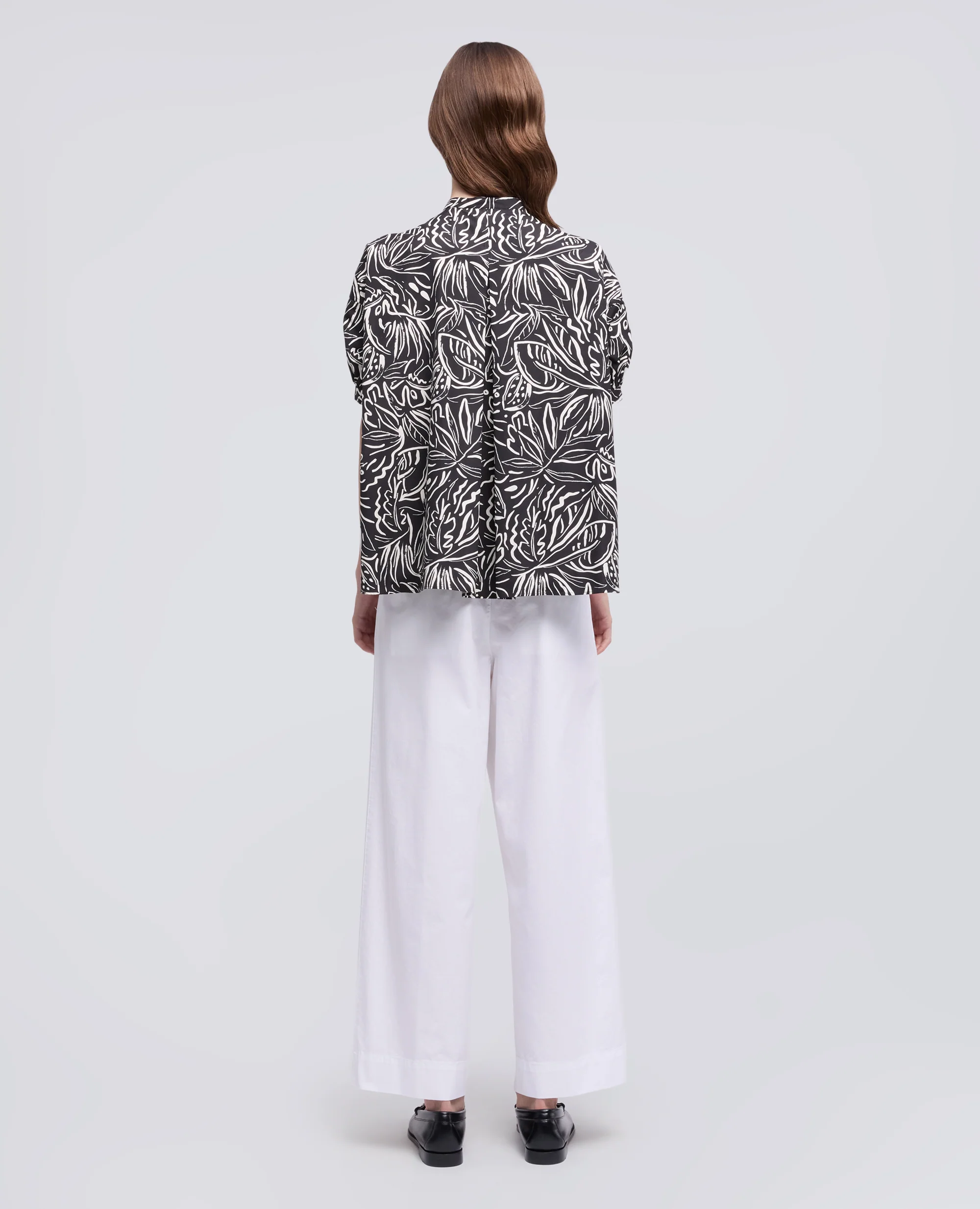 CAMICIA IN POPELINE DI COTONE CON COLLO ALLA COREANA - STAMPA NERA - Image 3