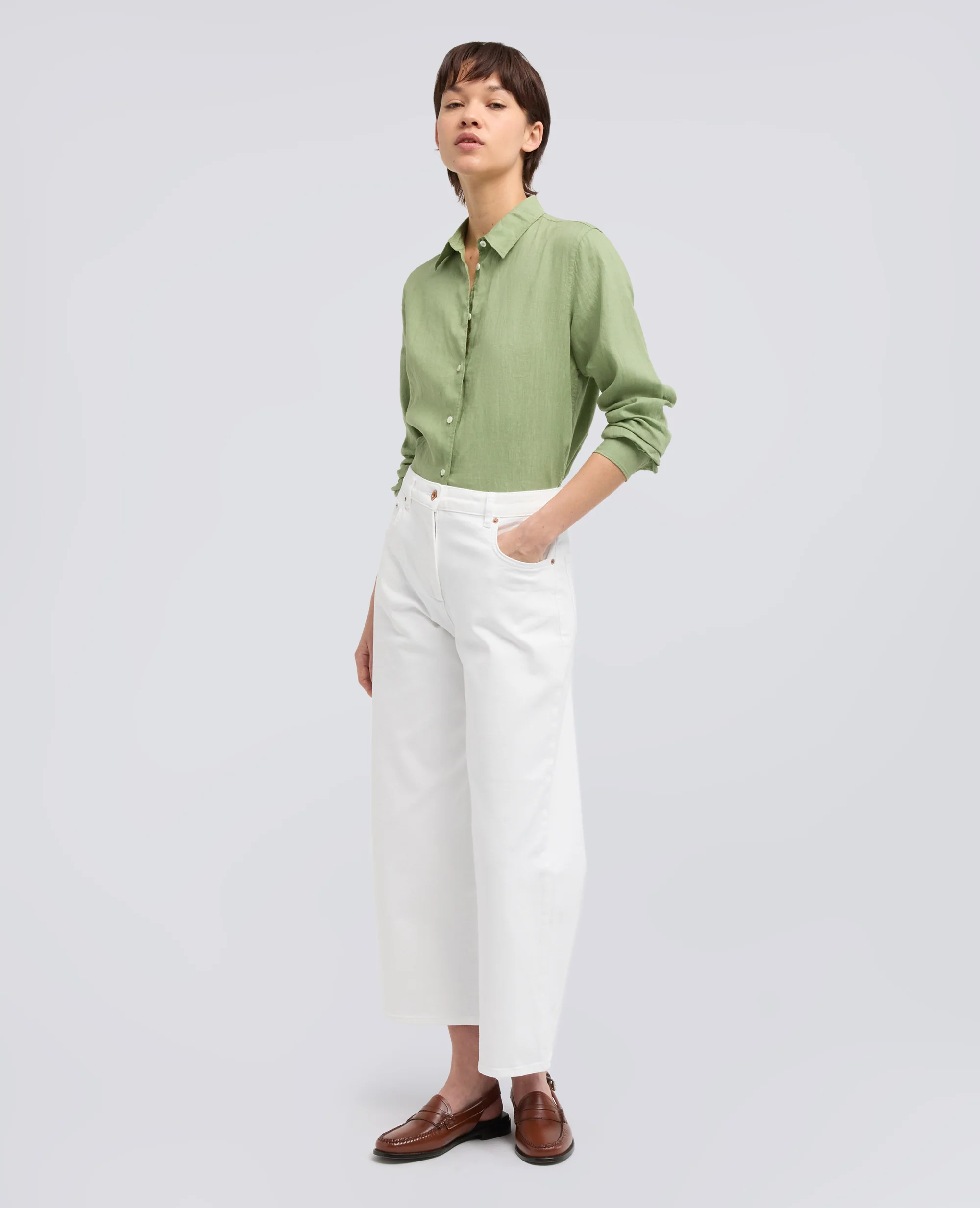 CAMICIA CLASSICA IN LINO LEGGERO TINTO CAPO - SALVIA - Image 2